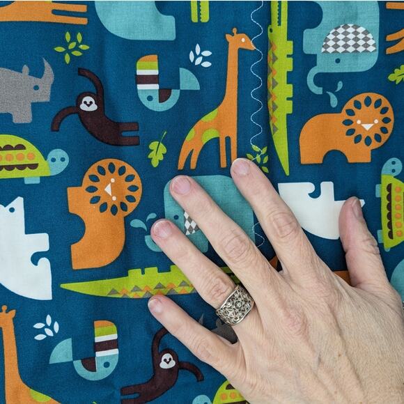 NEW BABY BLANKET Handmade Cotton & Flannel 35x40 Colorful Jungle Animals Fabric - Picture 4 of 6